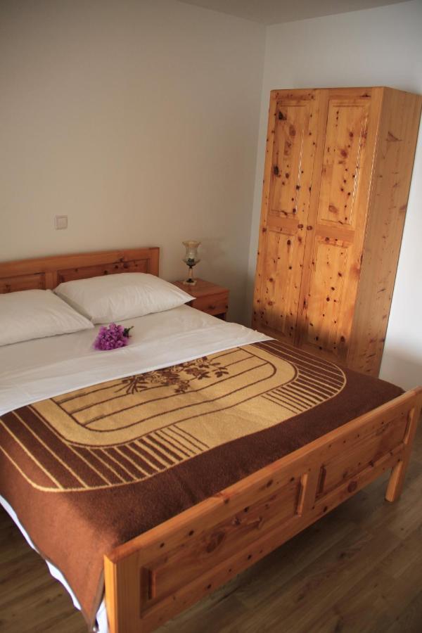 Apartments By The Sea Kneza, Korcula - 9166 Pupnat Esterno foto