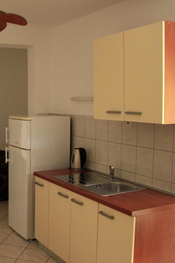Apartments By The Sea Kneza, Korcula - 9166 Pupnat Esterno foto