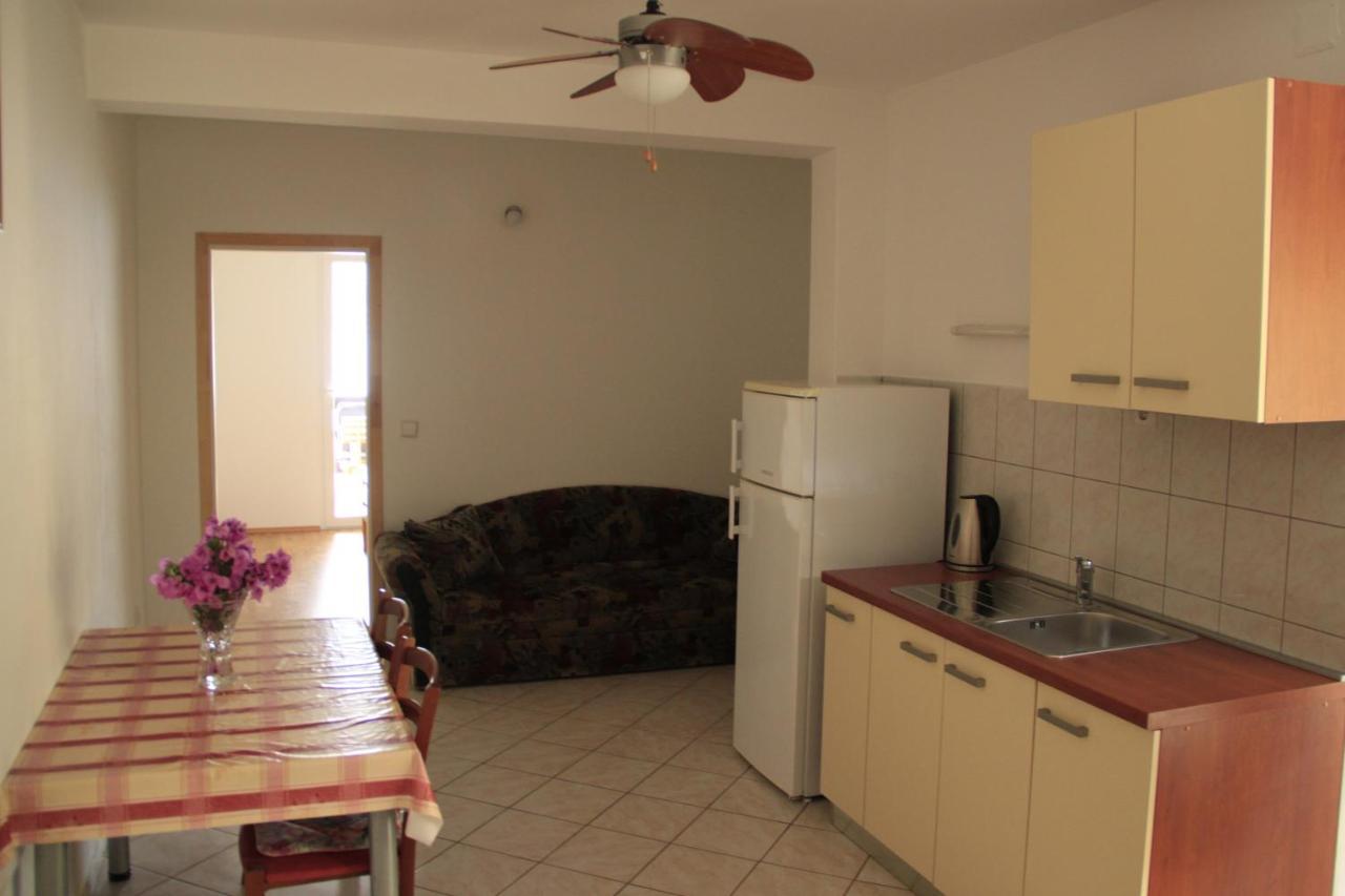 Apartments By The Sea Kneza, Korcula - 9166 Pupnat Esterno foto